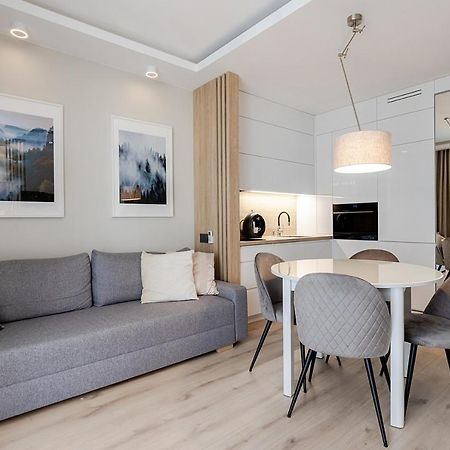 Apartment Wola, Wi-Fi, Smart Lock, Air Condition Warszawa Exteriör bild