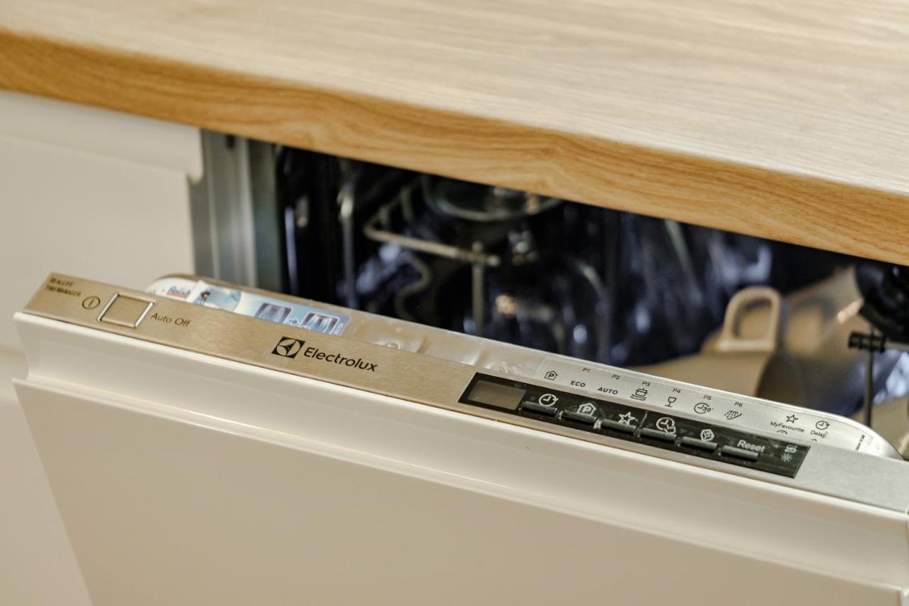 Apartment Wola, Wi-Fi, Smart Lock, Air Condition Warszawa Exteriör bild