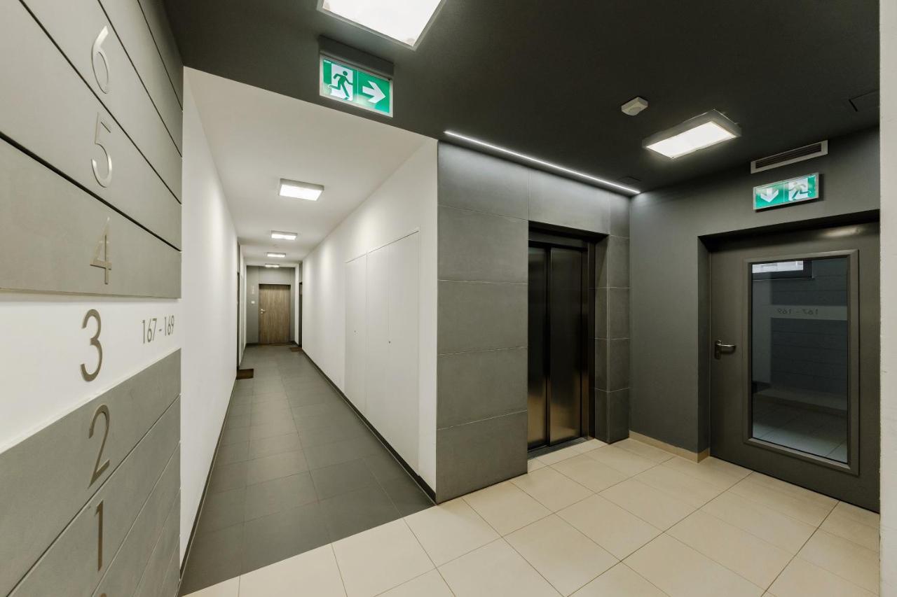 Apartment Wola, Wi-Fi, Smart Lock, Air Condition Warszawa Exteriör bild