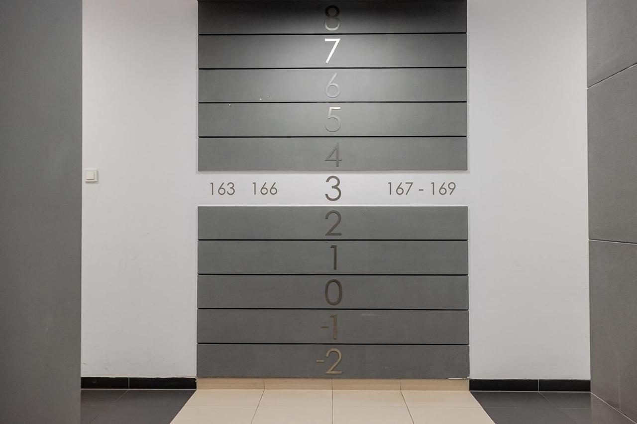 Apartment Wola, Wi-Fi, Smart Lock, Air Condition Warszawa Exteriör bild